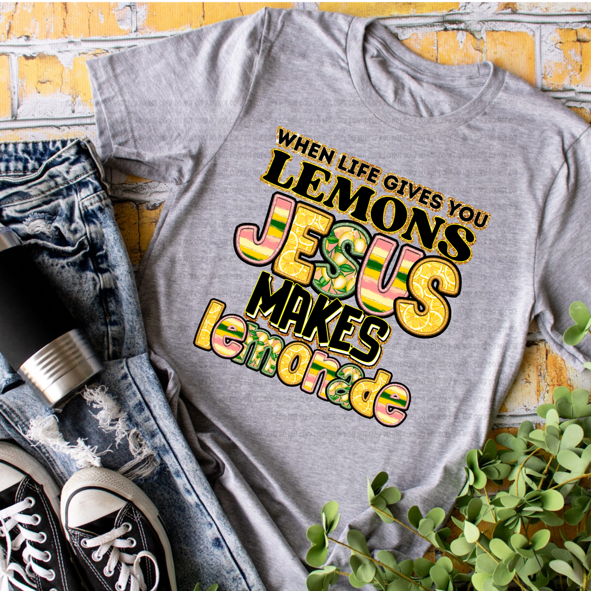 Graphic Tee - 'When Life Gives You Lemons'